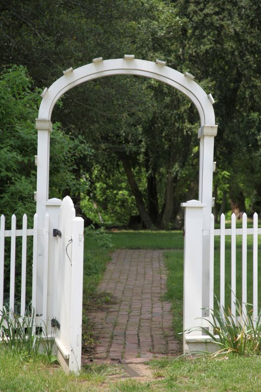 Arbor Gate Installation in Conroe, TX